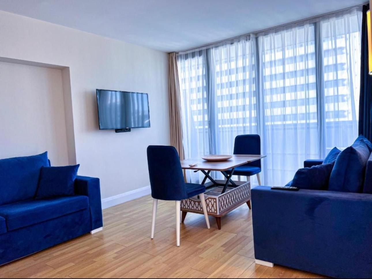 Orbi City Apartment With Sea View バトゥーミ エクステリア 写真