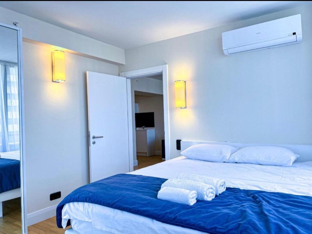 Orbi City Apartment With Sea View バトゥーミ エクステリア 写真