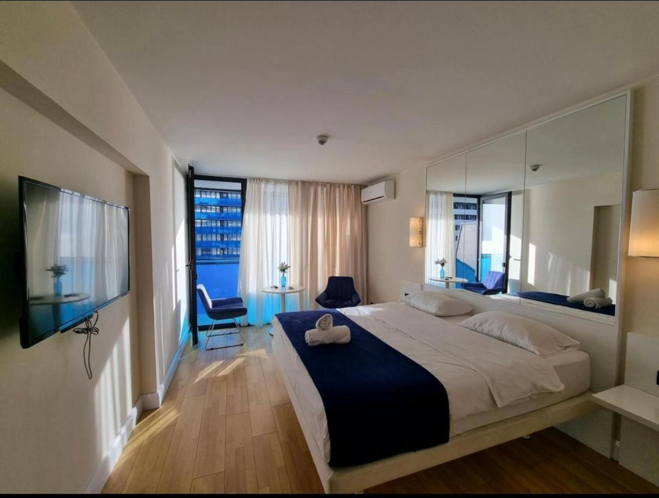 Orbi City Apartment With Sea View バトゥーミ エクステリア 写真