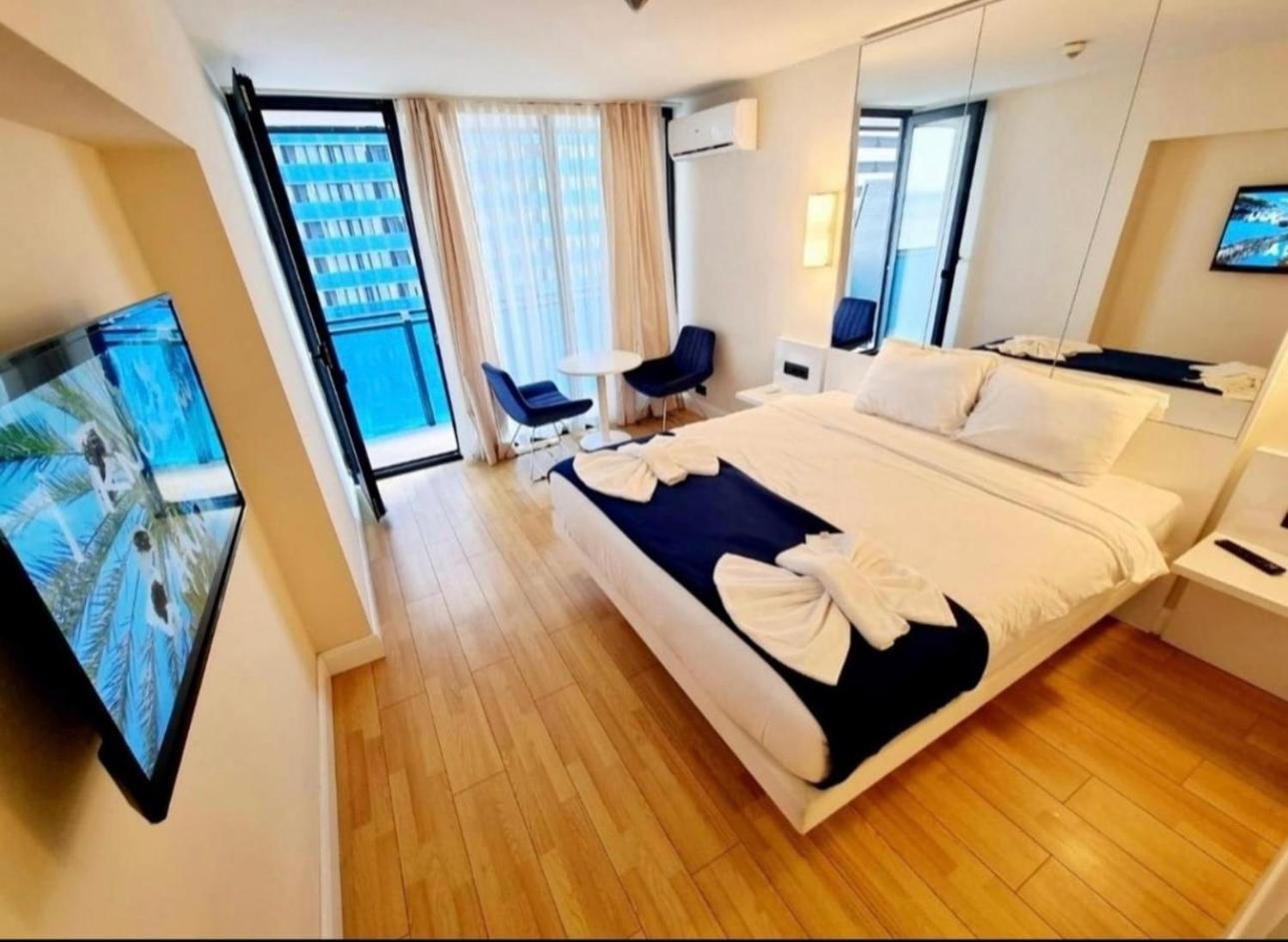 Orbi City Apartment With Sea View バトゥーミ エクステリア 写真