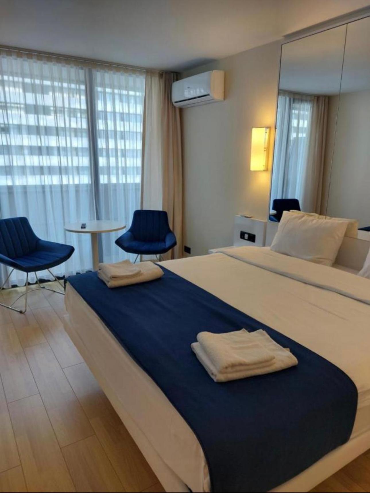 Orbi City Apartment With Sea View バトゥーミ エクステリア 写真