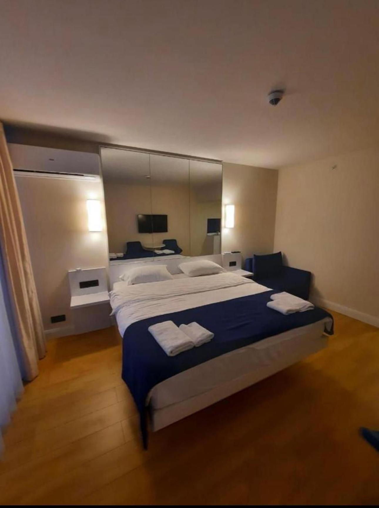 Orbi City Apartment With Sea View バトゥーミ エクステリア 写真