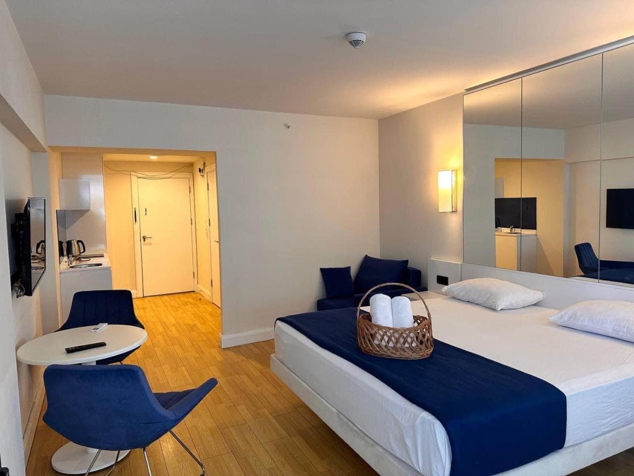 Orbi City Apartment With Sea View バトゥーミ エクステリア 写真