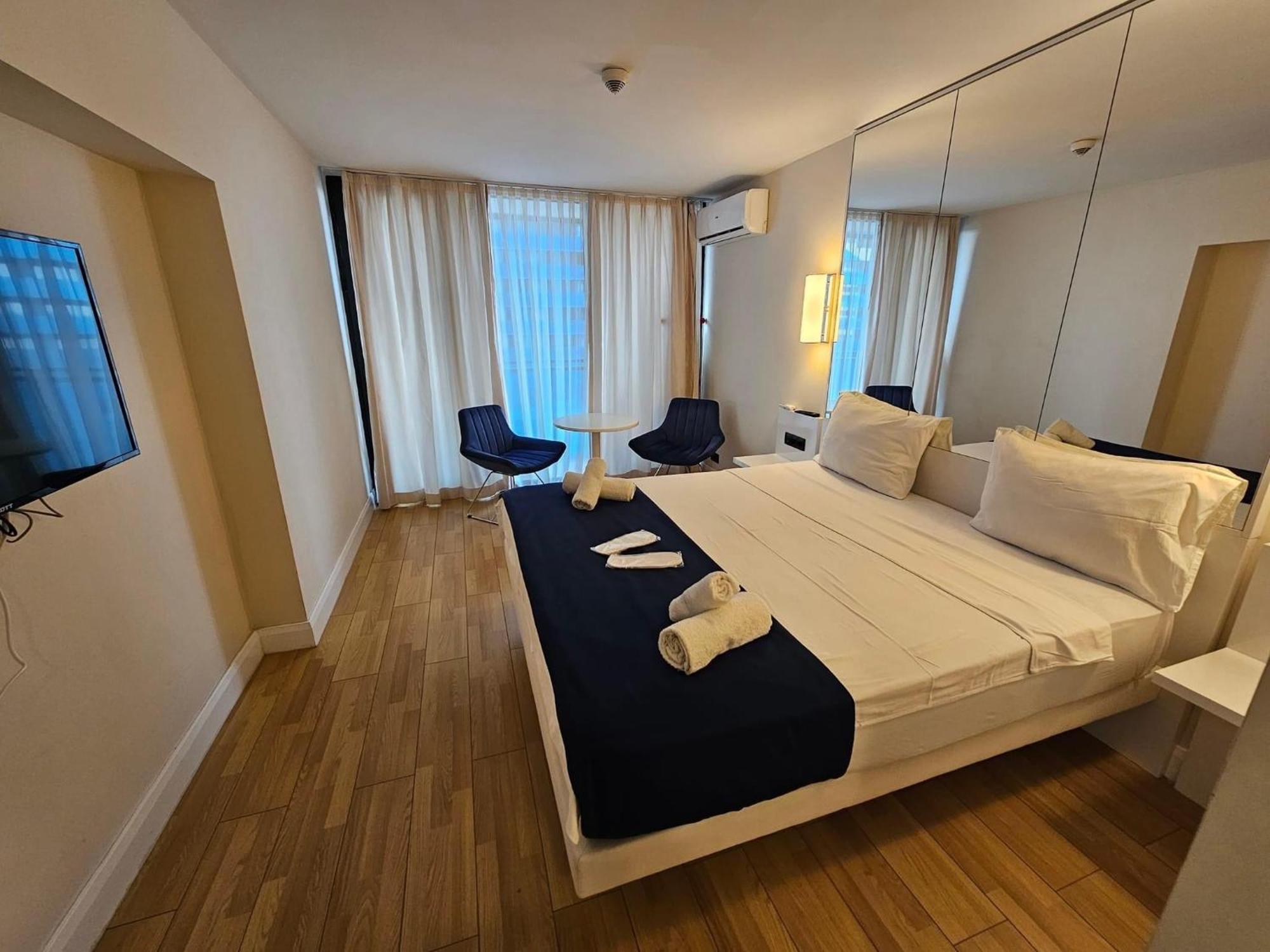 Orbi City Apartment With Sea View バトゥーミ エクステリア 写真