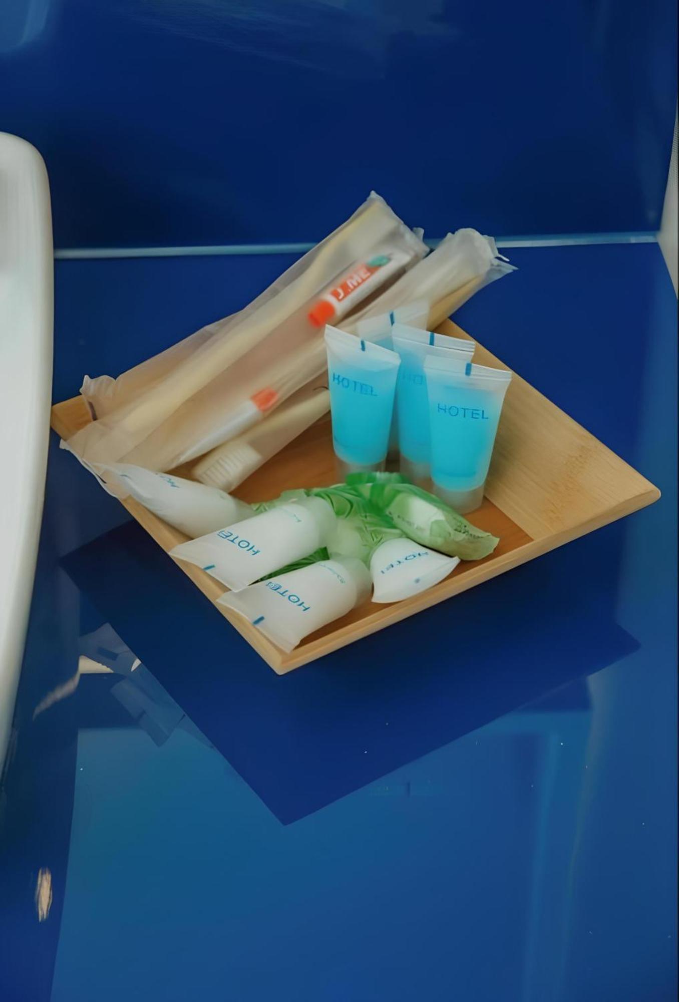 Orbi City Apartment With Sea View バトゥーミ エクステリア 写真